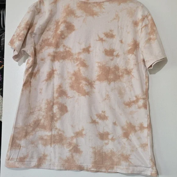 KISS Band Rock N Roll All Night Tan Red Graphic Tee Unisex Medium - Picture 6 of 6